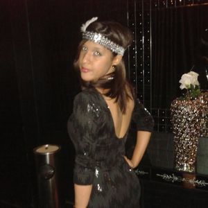 Meet your Posher, Crisia